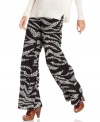With leopard-patterned zebra stripes, these Kensie palazzo pants are wide and relaxed as a stylish '90s throwback -- pair it with a slouchy shirt for a fashion-forward look!