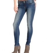 In a classic medium wash, these Free People skinny jeans are perfect as your go-to denim staple!