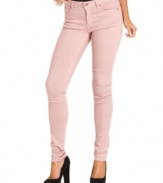 In a pink wash, these Else Jeans skinny jeans are a hot fall must-have!