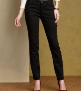 Get the look of jeans with the super-comfy feel of leggings in this versatile Tommy Hilfiger style.
