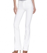 Lighten up for the season in chic white denim. Joe's Jeans beloved Honey fit features a flattering bootcut leg and a cut that hugs your curves!