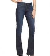 In a classic dark wash and ultra-flattering bootcut style, make these Joe's Jeans your go-to pair of daily denim!