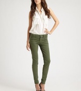 Work the trend in ultra-stretchy skinnies with five-pocket styling and a flattering medium rise. THE FITSkinny fitMedium rise, about 8Inseam, about 29THE DETAILSButton closureZip flyFive-pocket style98% cotton/2% LycraMachine washMade in USA of imported fabricModel shown is 5'10 (177cm) wearing US size 2.