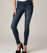 Get the skinniest fit in these jeggings from DKNY Jeans. Denim styling combines with the stretch of leggings for a comfy must-have look!