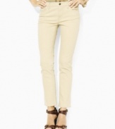 These slimming modern jeans from Lauren Jeans Co. are crafted in a chic ankle-length silhouette and cut with a slim leg.