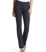 A slim bootcut silhouette instantly elongates legs in this look from Levi's! Pair these jeans with platform sandals and a tee for a no-fuss look that's ultra-flattering.