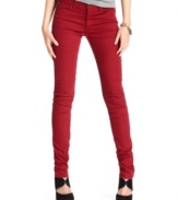 In a red wash, these Else Jeans skinny jeans are a hot fall must-have!