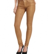 A high-shine gold wash makes these Joe's Jeans skinny jeans a must-have for a fashion-forward fall!