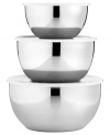 Get mixed up with the pros! This stainless steel mixing bowl set raises the bar in your kitchen with a smart nesting design and a durable construction that keeps up with the wear and tear of the busy kitchen.