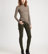 Back besom and cargo pockets update this rustic, skinny-leg essential. THE FITSkinny fitRise, about 8Inseam, about 30THE DETAILSZip flyCargo pocketsBack besom pockets64% lyocell/31% cotton/3% elastaneDry cleanMade in USA of Imported fabricModel shown is 5'10 (177cm) wearing US size 4.