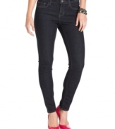 Jeans meet leggings in this must-have jeggings look from DKNY Jeans. They're just the thing to pair with tunics, button-downs or chunky sweaters.