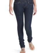 A low rise and curve-hugging fit lends sexy appeal to these jeans from Levi's.
