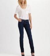 Sleek stretch denim in a classically-cool straight leg silhouette.THE FITFitted through hips and thighsRise, about 7½Inseam, about 33THE DETAILSZip flyFive-pocket style98% cotton/2% spandexMachine washMade in USA of imported fabricModel shown is 5'10 (177cm) wearing US size 4.