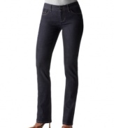 Slim-fitting denim with an incredibly flattering stretch fit: Tommy Hilfiger's Spirit skinny jeans capture the best of all-American style.