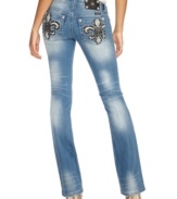 Sporting a rhinestone-studded, fleur de lis back-pocket design, these extreme-fade bootcut jeans from Miss Me satisfy your appetite for striking denim!
