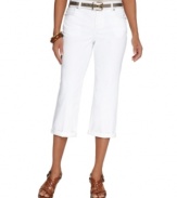 Style&co. gets spring-ready with chic white capri jeans. They come with a coordinating belt for a perfectly-accessorized look!